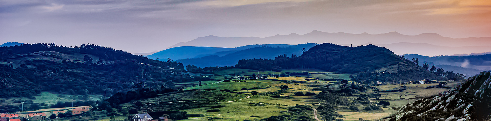 Panoramic view from Camino de Santiago Northern Way Tour