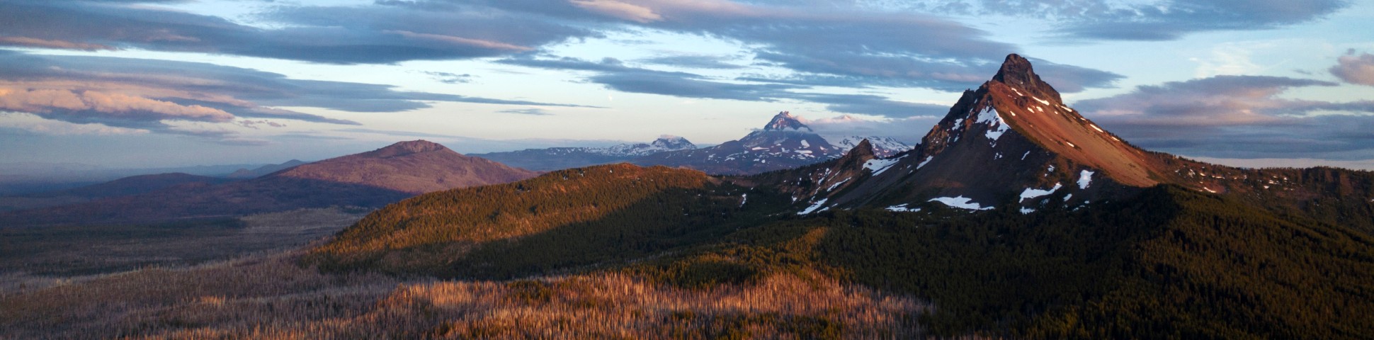 Cascade mountains in Utah and Washington