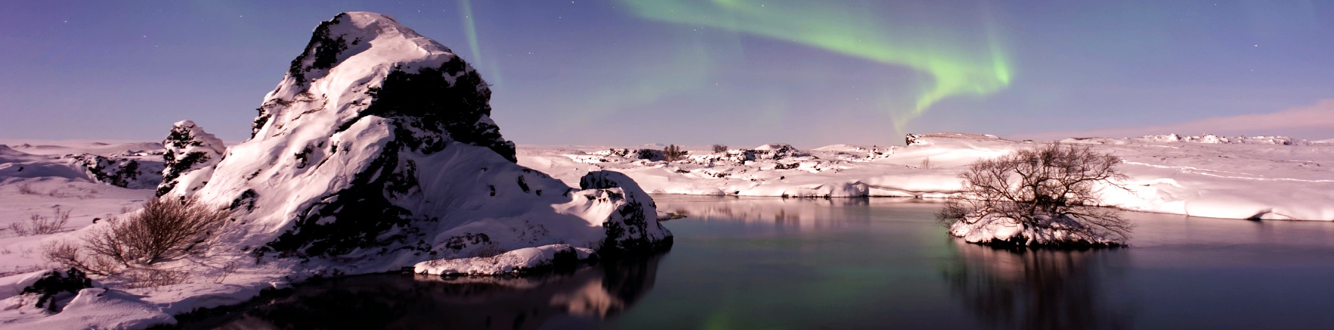 Northern Lights at Northern Iceland (Mývatn)