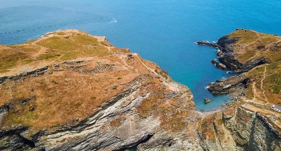 Beautiful coastline at Cornwall
