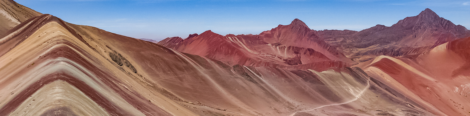 Panoramic view from Ausangate, Rainbow Mountain & Machu Picchu