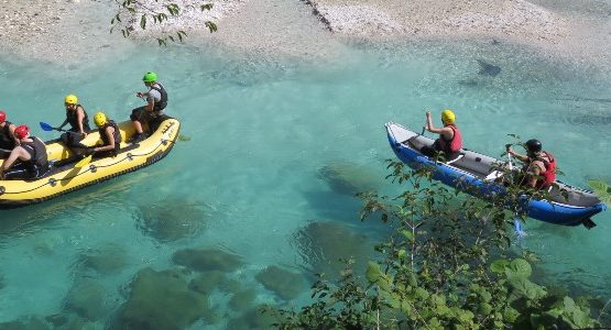 Group of rafters in two raft boats