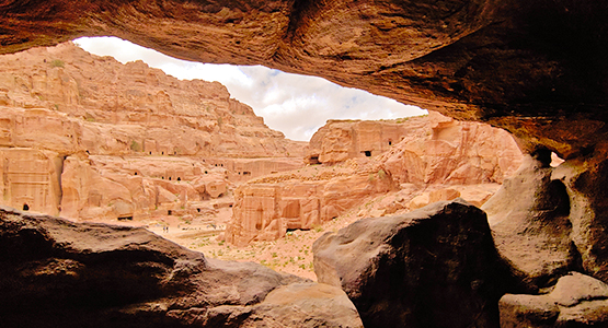 Looking to Petra on Jordan Adventure Holiday guided tour