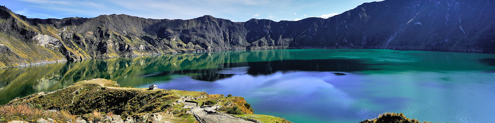 Beautiful view of Quilotoa on trekking tour in Ecuador in the Avenue of Volcanoes