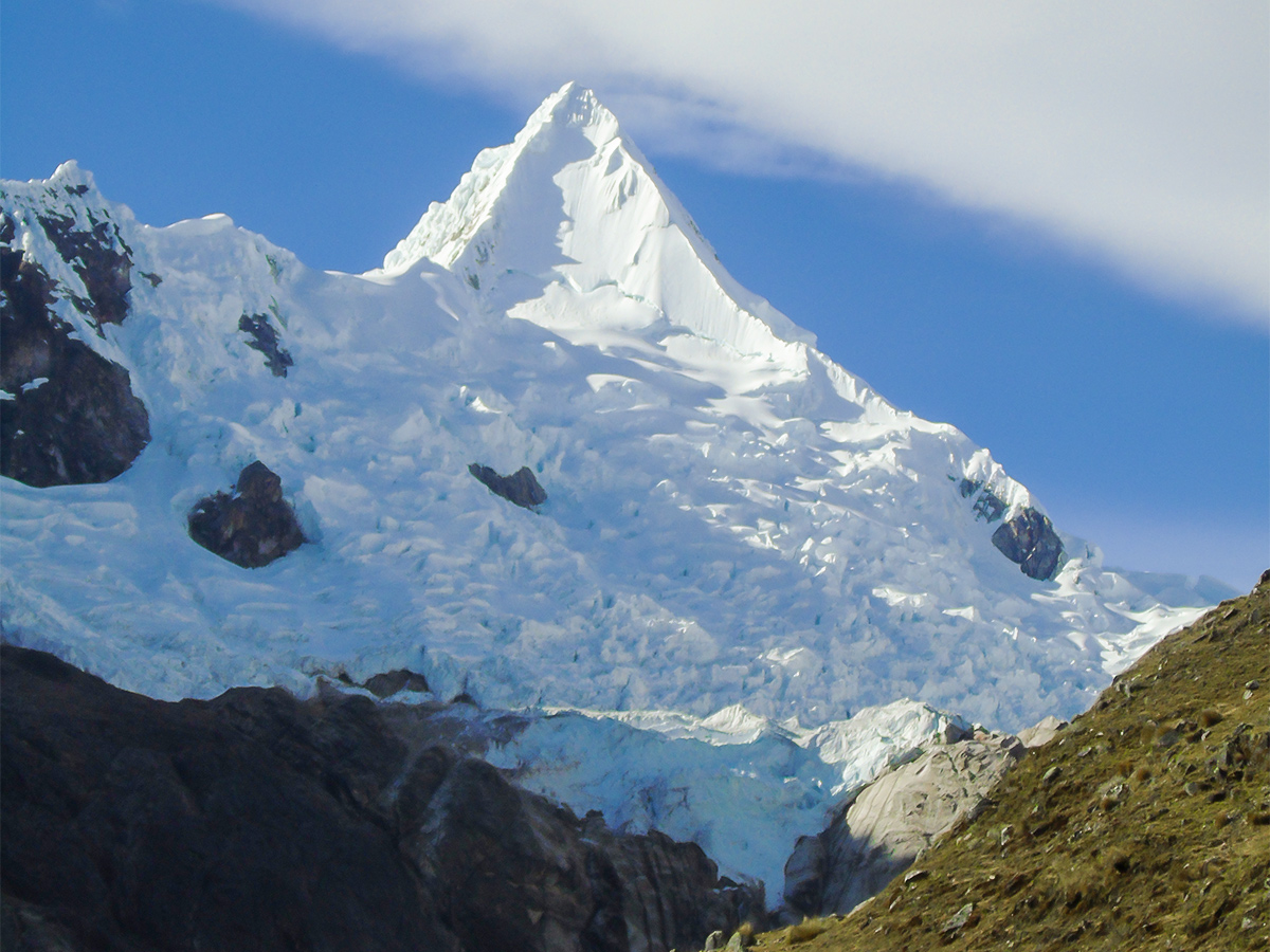 Great mountain scenery on Alpamayo trek in Cordillera Blanca, Peru