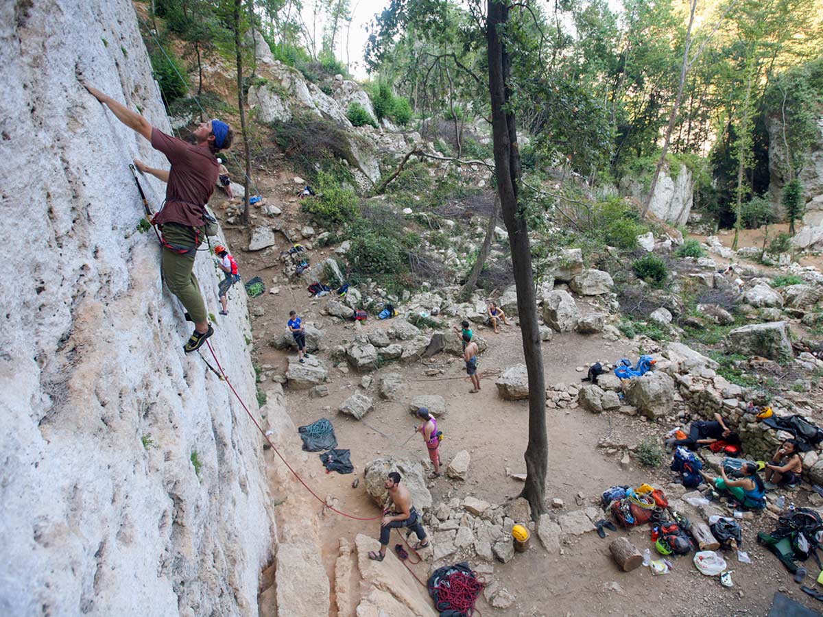 Rock climbers on climbing tour in Savona