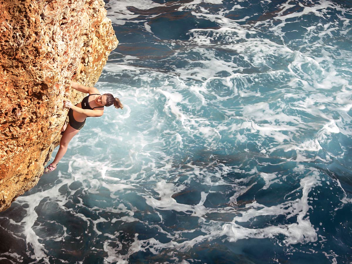 Deep water free solo climbing camp in Mallorca, Spain