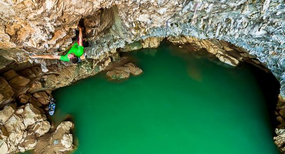 Beautiful turquoise water on climbing tour in Spain, Rodellar