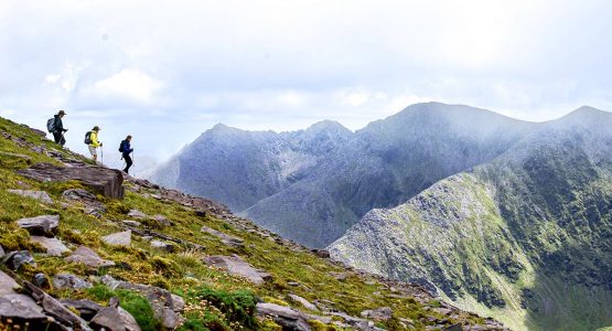 Deluxe Hiking Kerry Mountains tour include hiking the Carrauntoohil