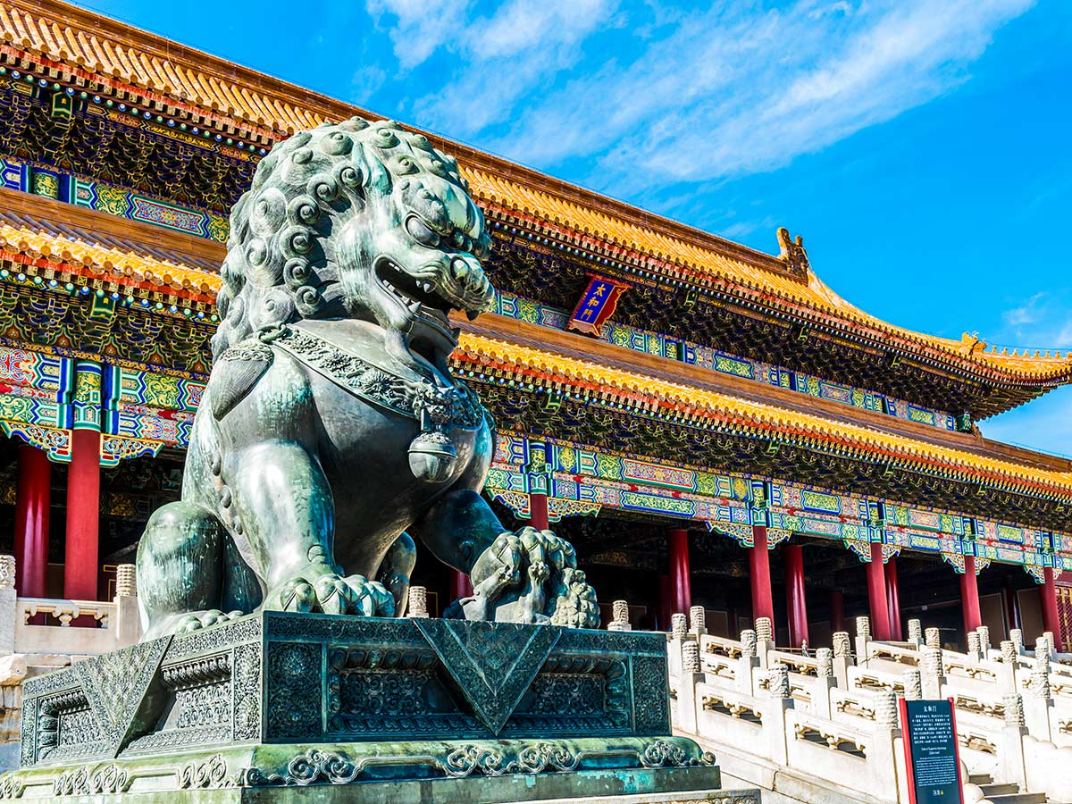 Discover China Tour includes visiting Forbidden City