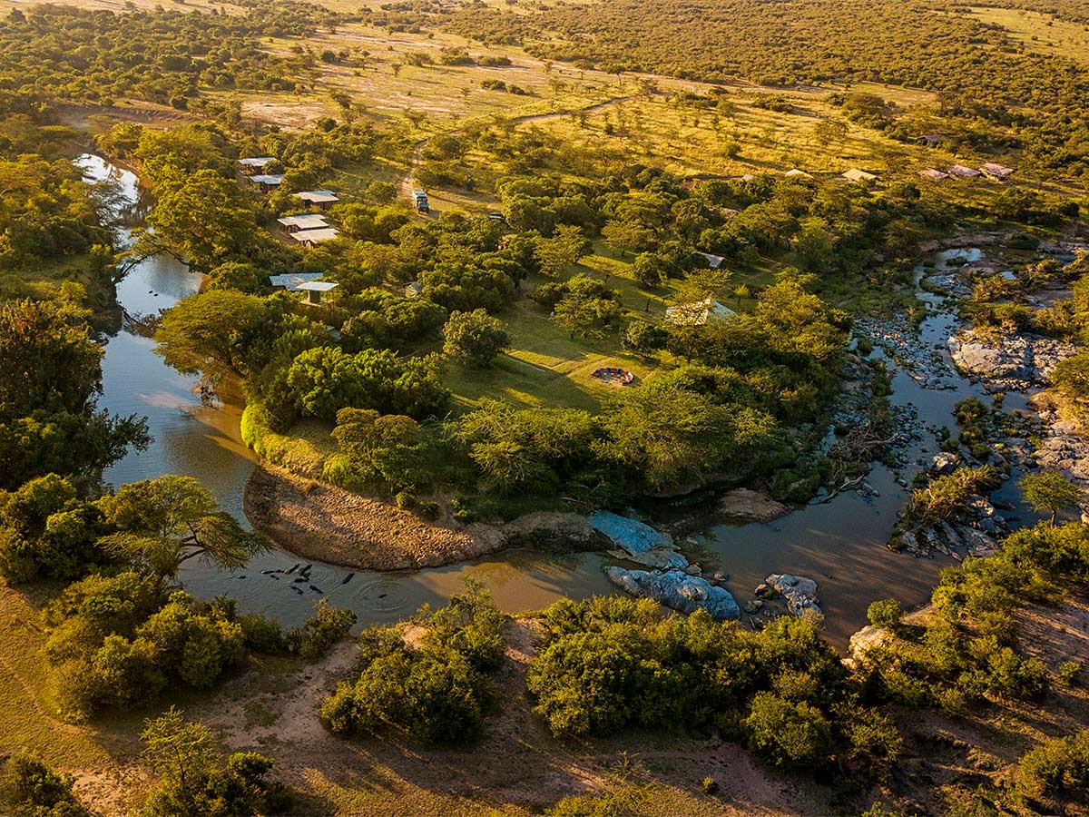 Wild river in Tanzania that attracts many species during the Great Migration