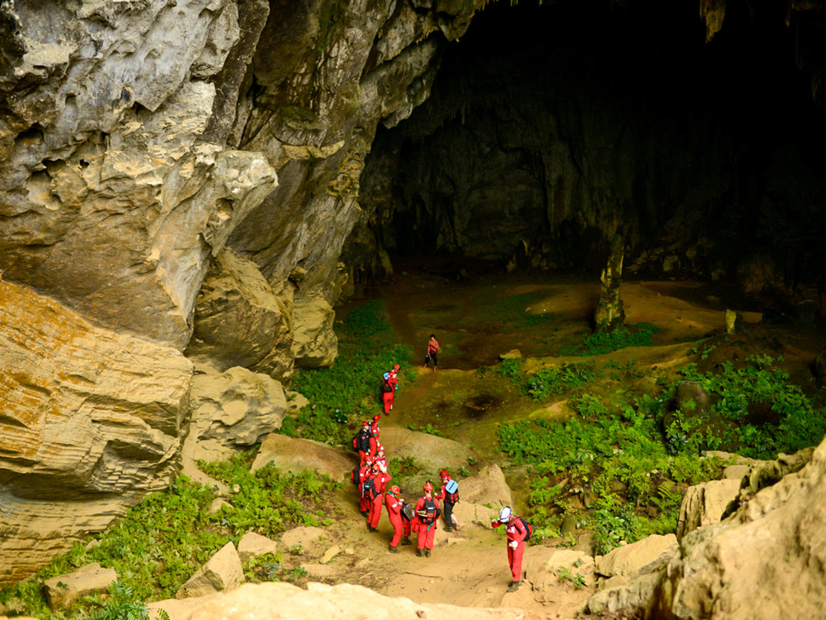 Tu Lan cave can be seen on Vietnam Natural Treasure Tour in Vietnam