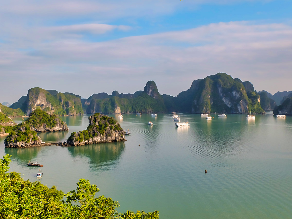 Coast of Vietnam Tour includes visiting the famous Ha Long Bay