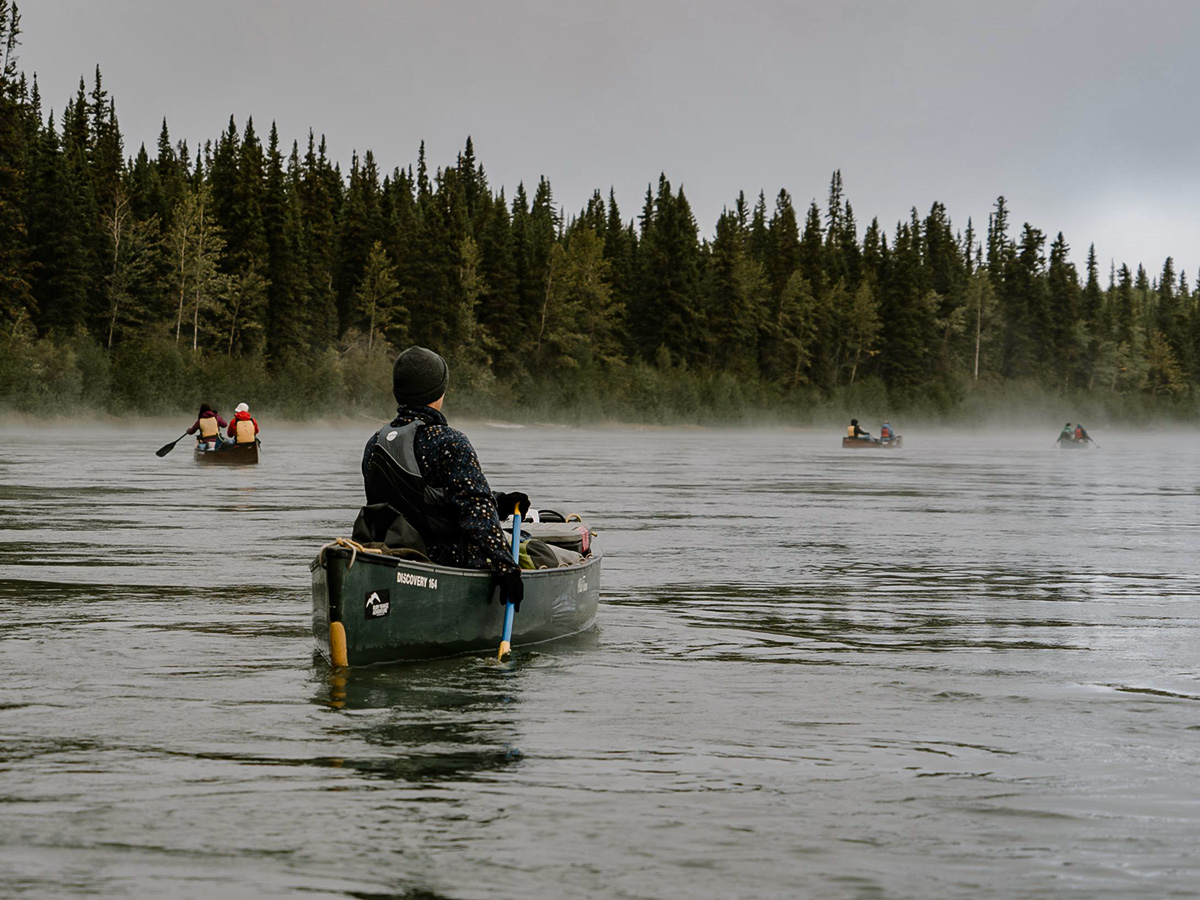 Yukon River canoeing with a guided tour