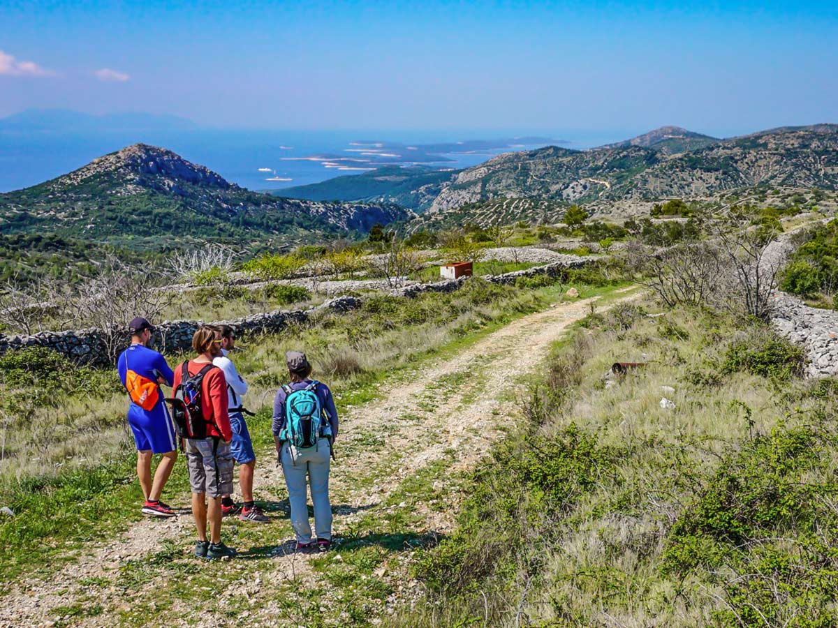 Hiking in Hvar Velo and Malo Grablje villages with a guide