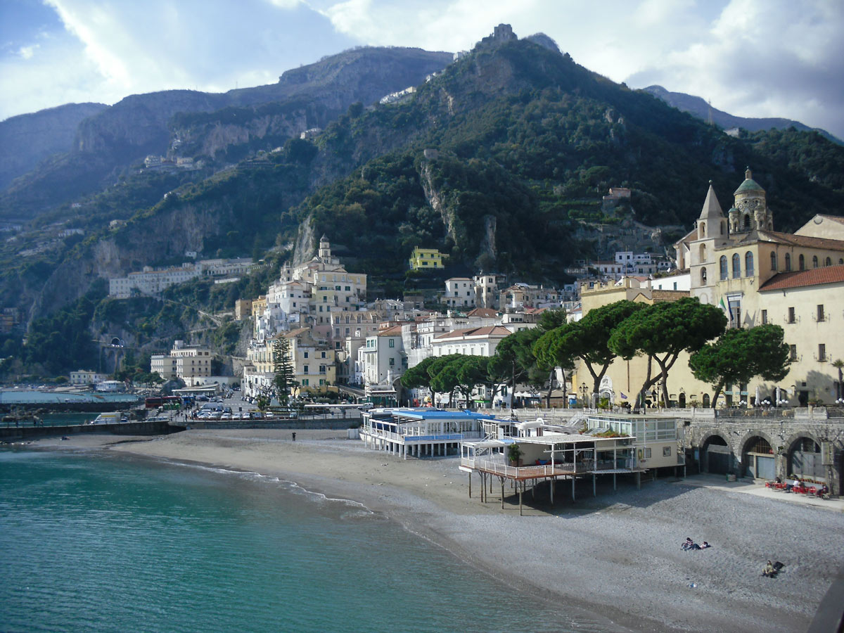 Beautiful bay and marina on self guided Amalfi and Capri walk