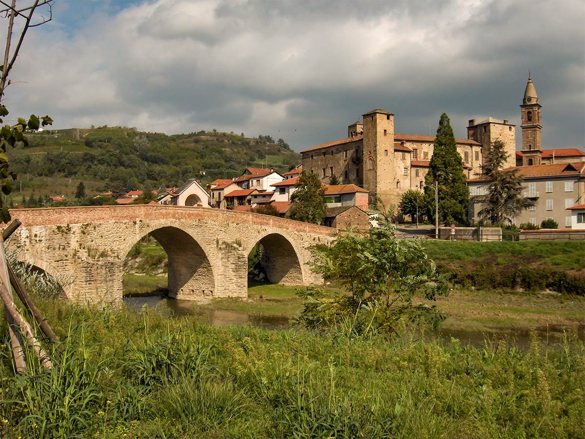 Beautiful Piedmont views seen on a self guided biking tour in Italy