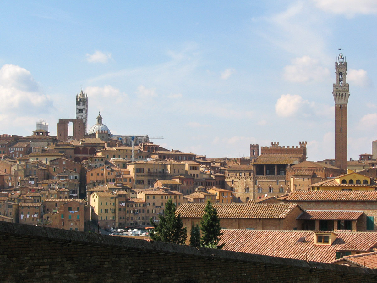 Self guided walking tour in Chianti includes visiting Siena