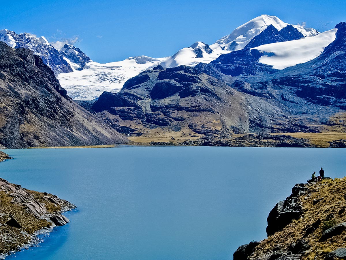 Panoramic view of the Apolobamba Ridge seen on guided Apolobamba tour in Bolivia - image by V. Kronental