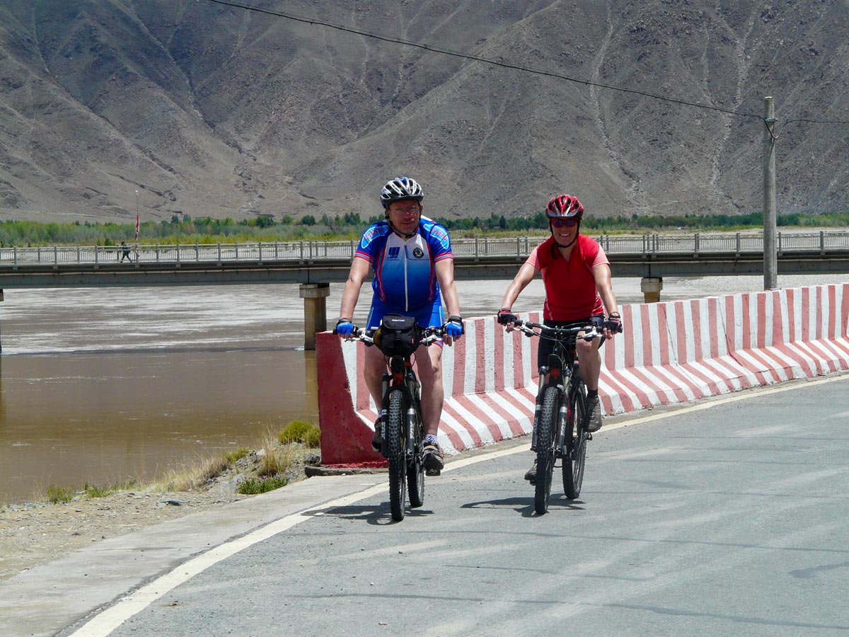 Biking from Lhasa to Kathmandu in Tibet