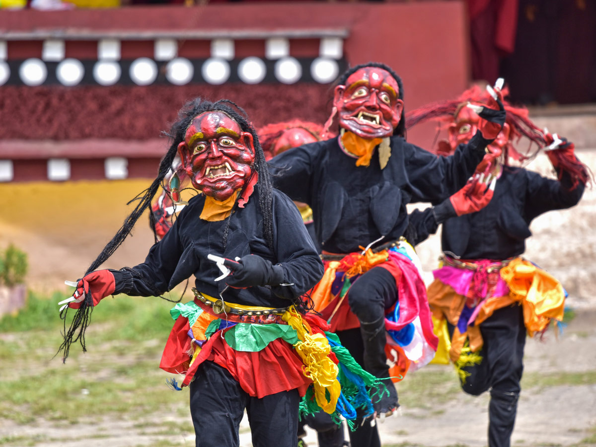 Huiyuan Temple Mask Dance Festival in West Sichuan
