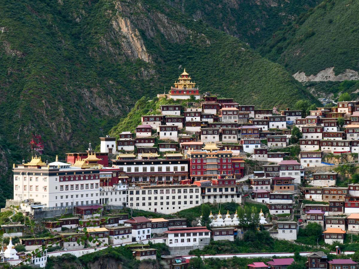 Pelyul Monastery in West Sichuan Tibet