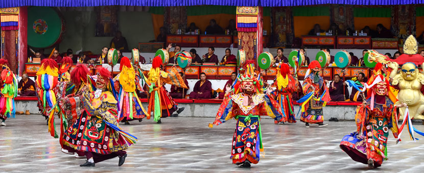 Three Mask Dance Festivals in Kham of West Sichuan