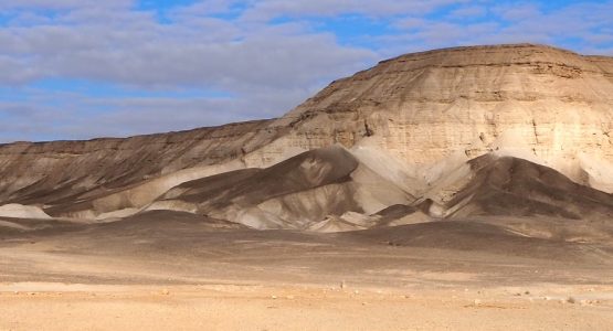 Negev Desert Hiking Tour