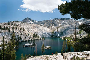 Hiking in the High Sierra Tour