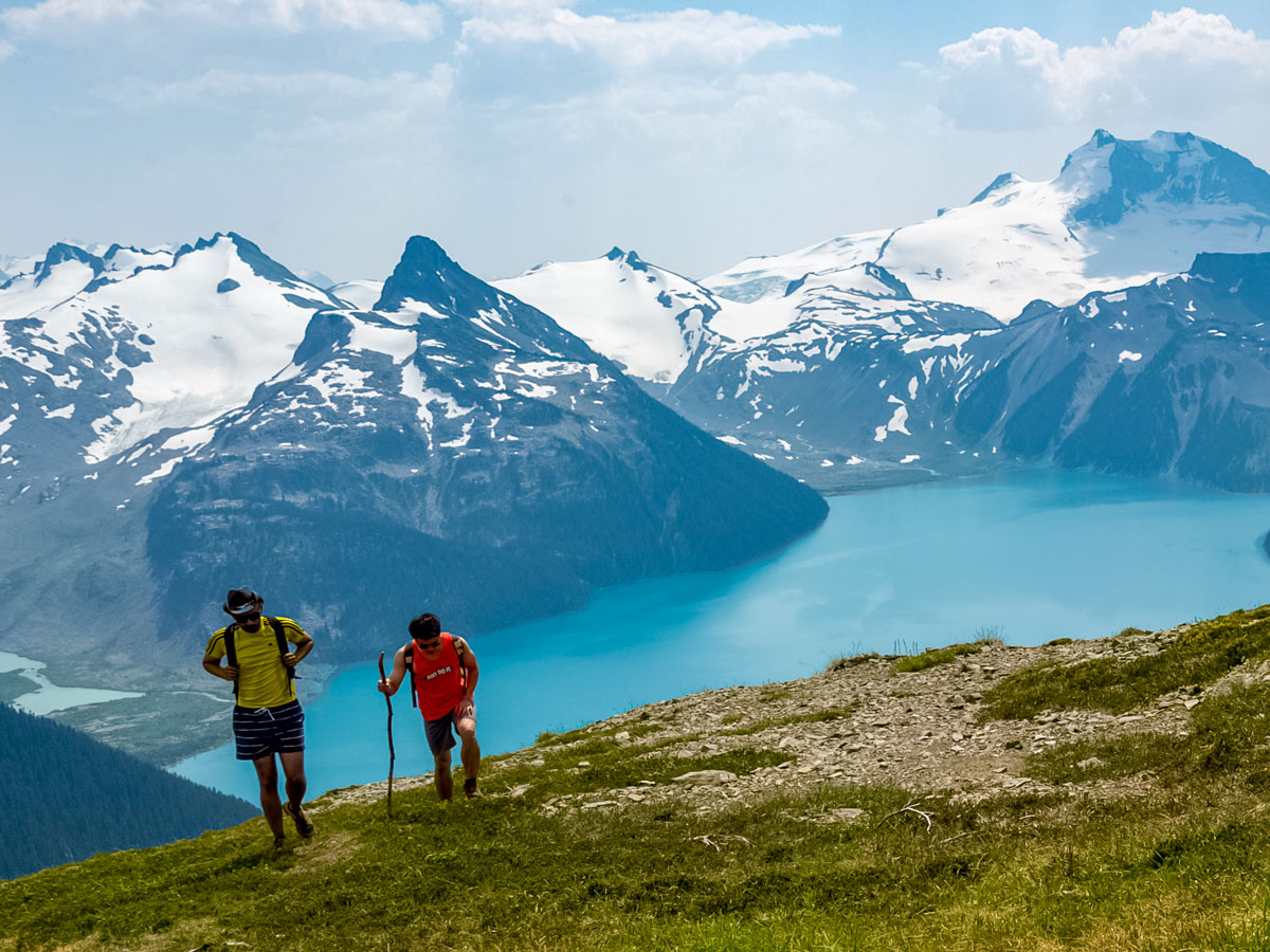 Hikers enjoyingwest coast mountains hiking near vancouver BC sea to sky