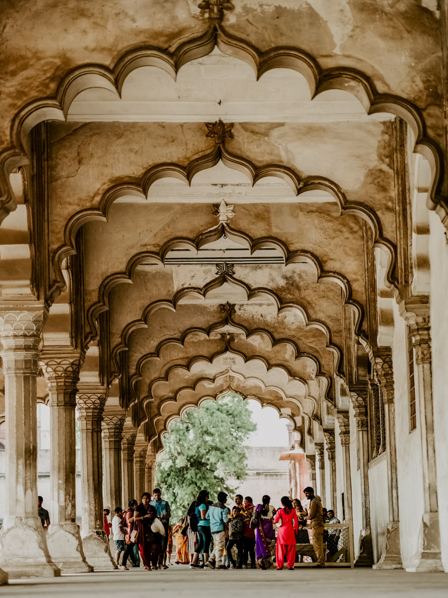 Beautiful stone arches at teh Red Fort in Agra India