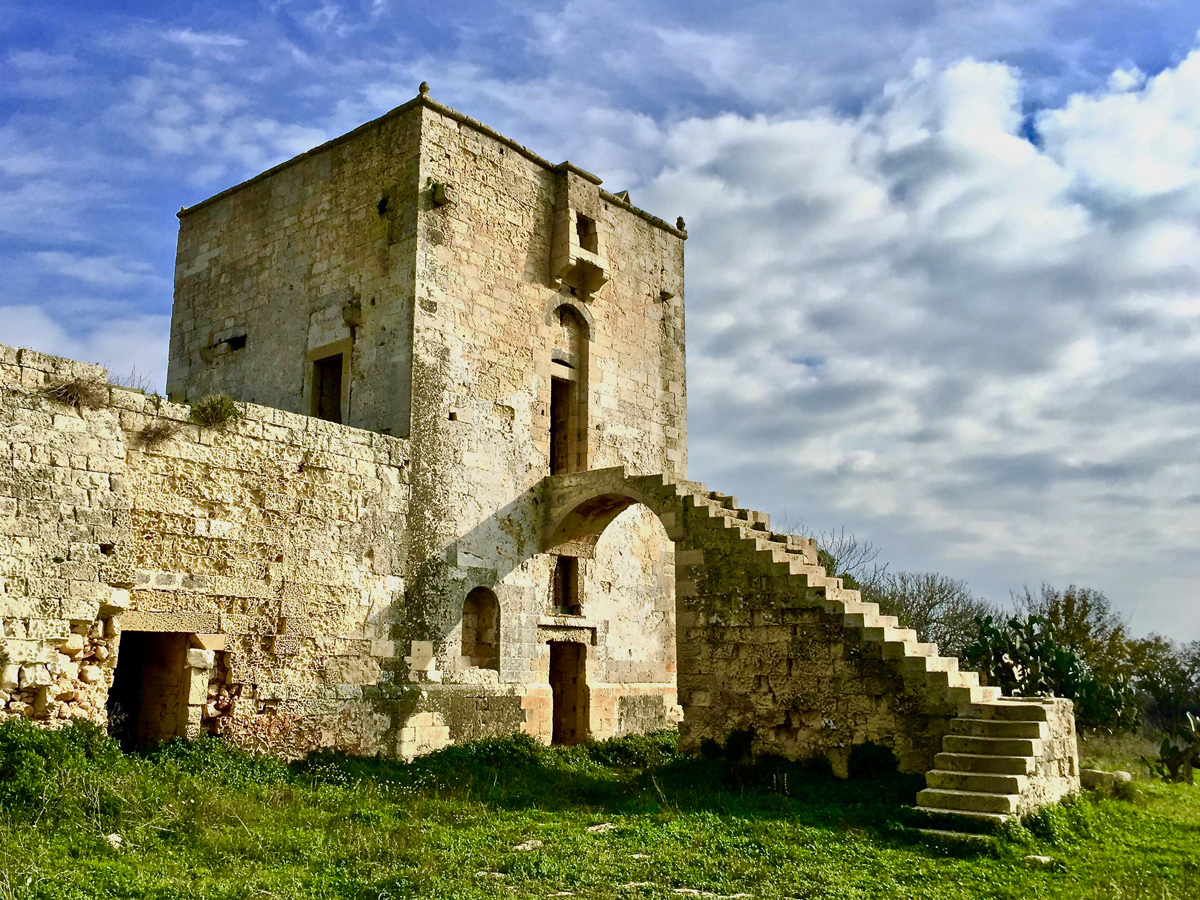 Masseria Cippano seen along Puglia Matera gourmet walking tour Italy