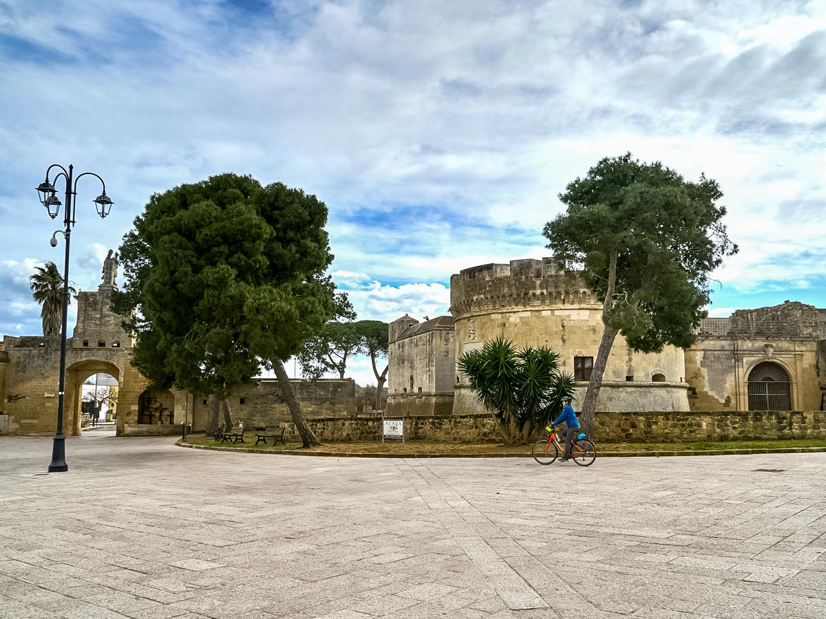 Acaya bike ride cycling tour Salento Italy