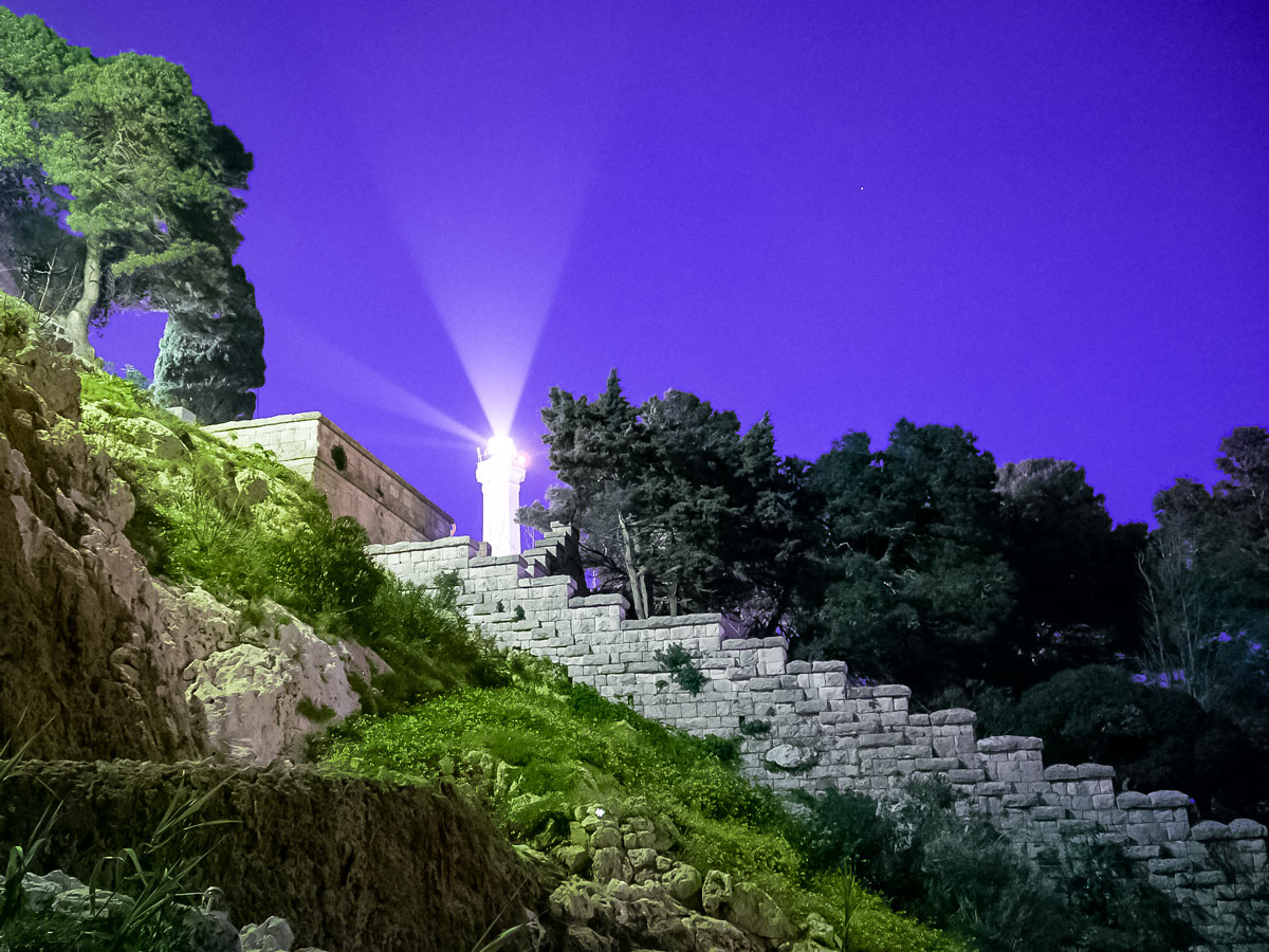 Leuca lighthouse cycling tour Salento Italy