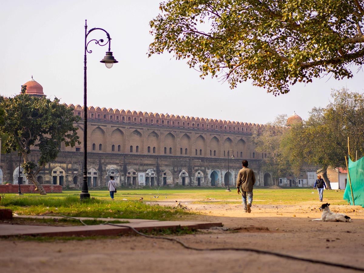 Red Fort Delhi exploring forts and palaces India