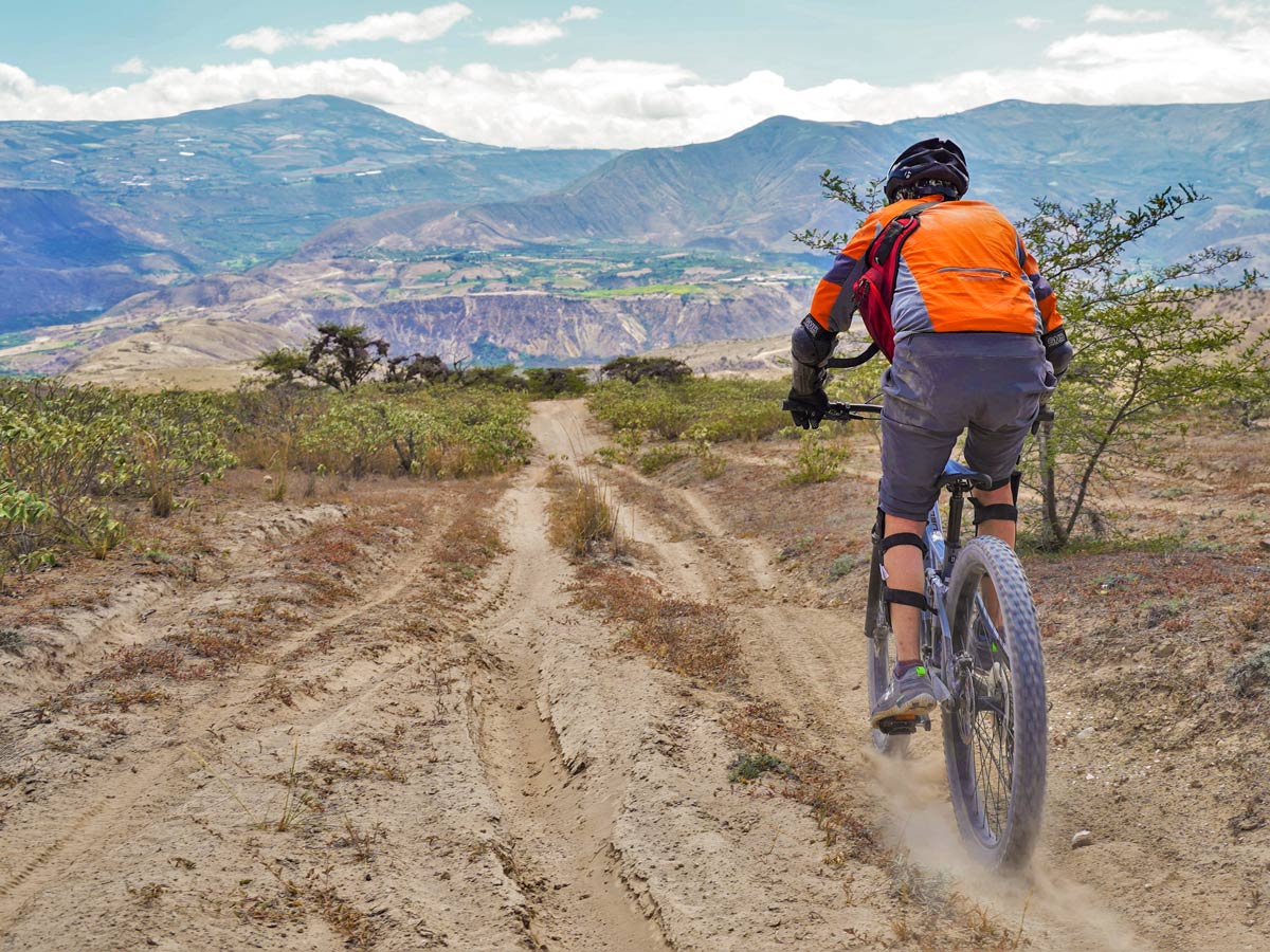 Ecuador mountain biking extreme bike mtb adventure tour