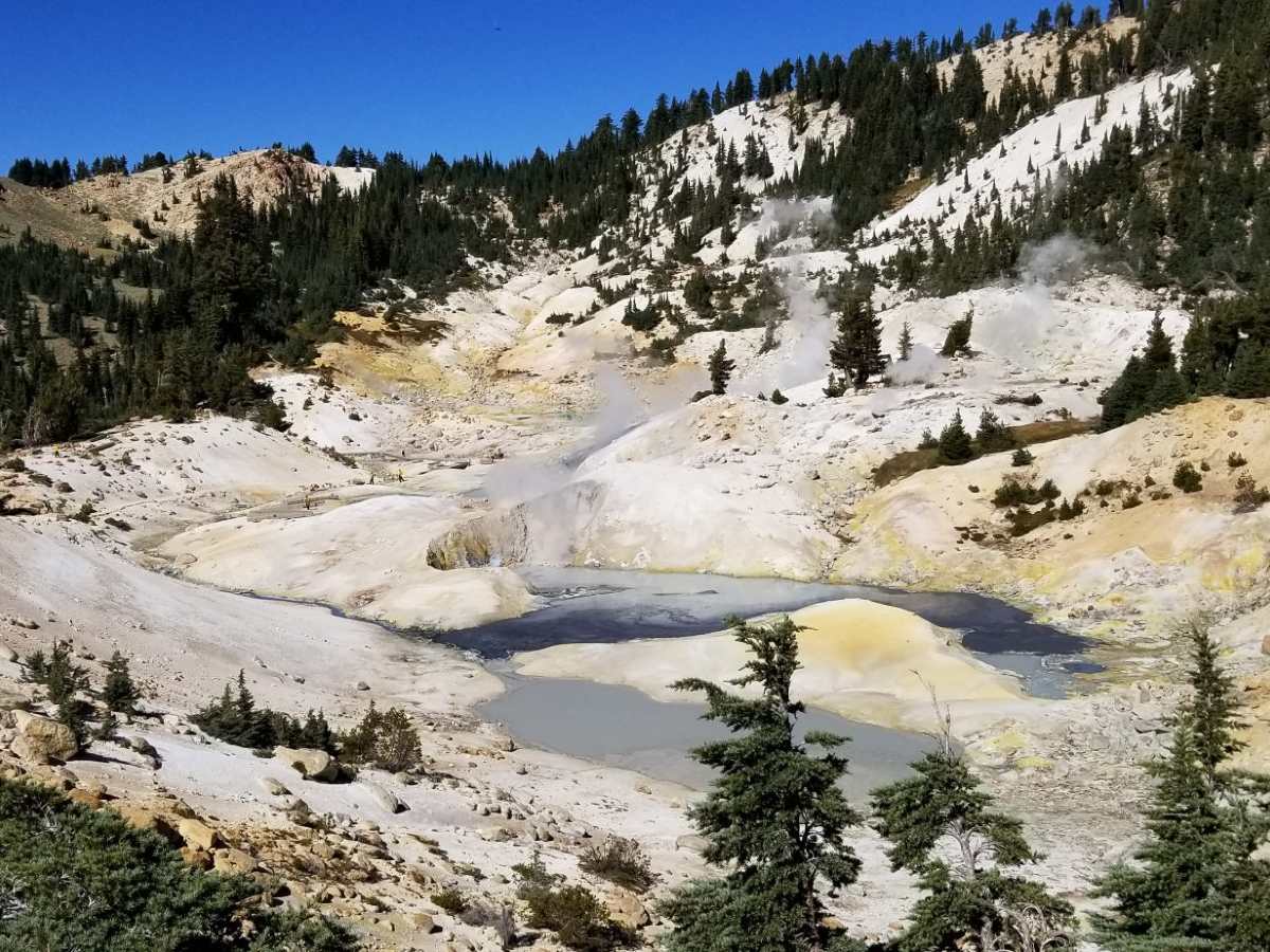 Beautiful scenery seen on a guided tour to Lassen (California)