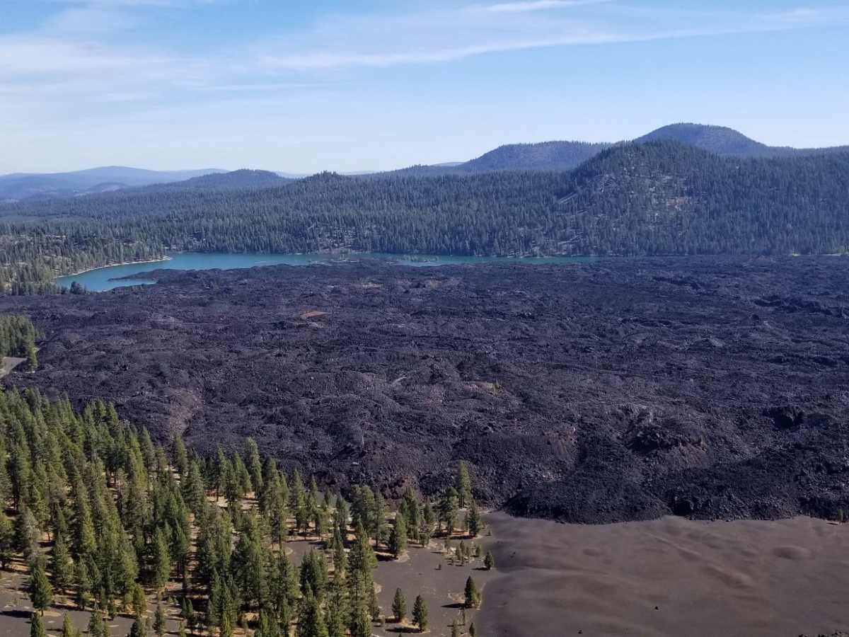 Volcanic scenery at Lassen