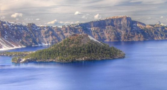 Volcanoes of the Cascades Cycling Tour