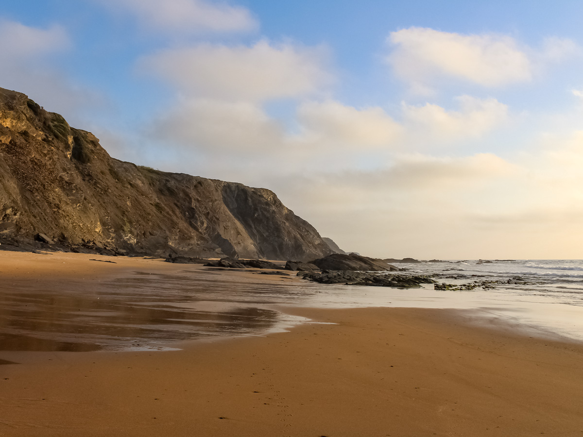 Aljezur beach sunset sunrise Algarve exploring Portugal coast walking tour