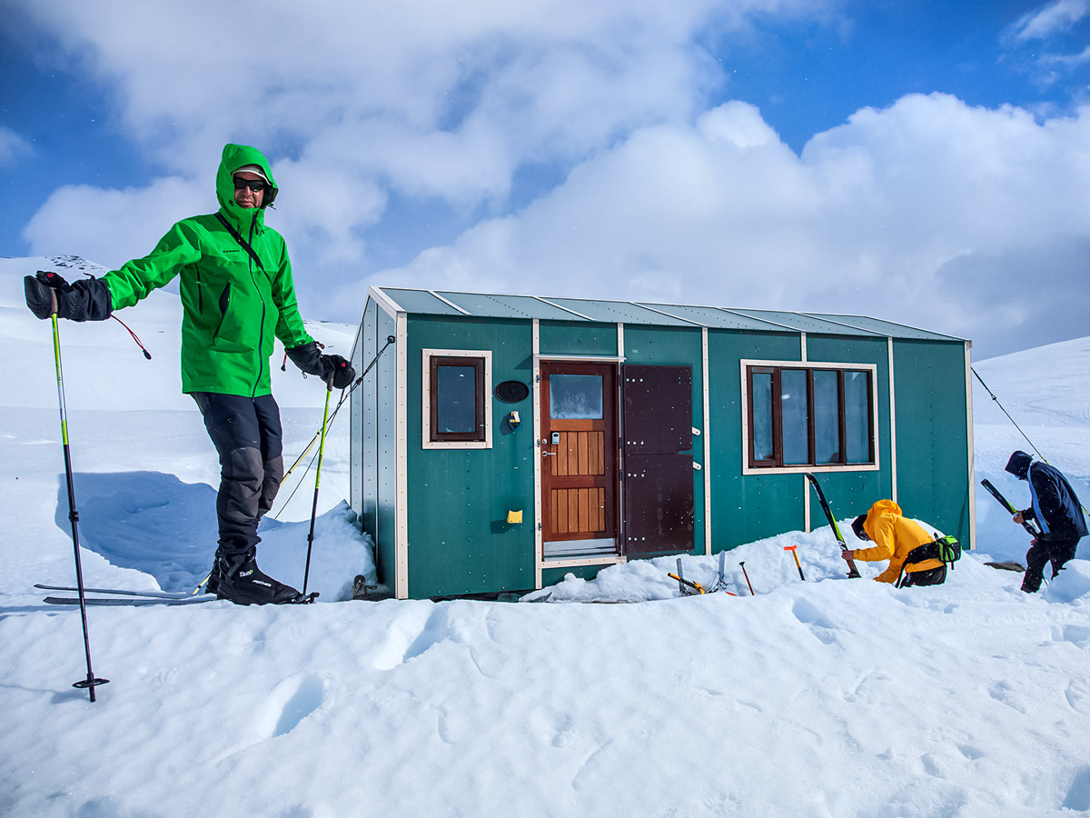 Shelter cabin hut Vatnajokull ski trekking adventure tour Iceland