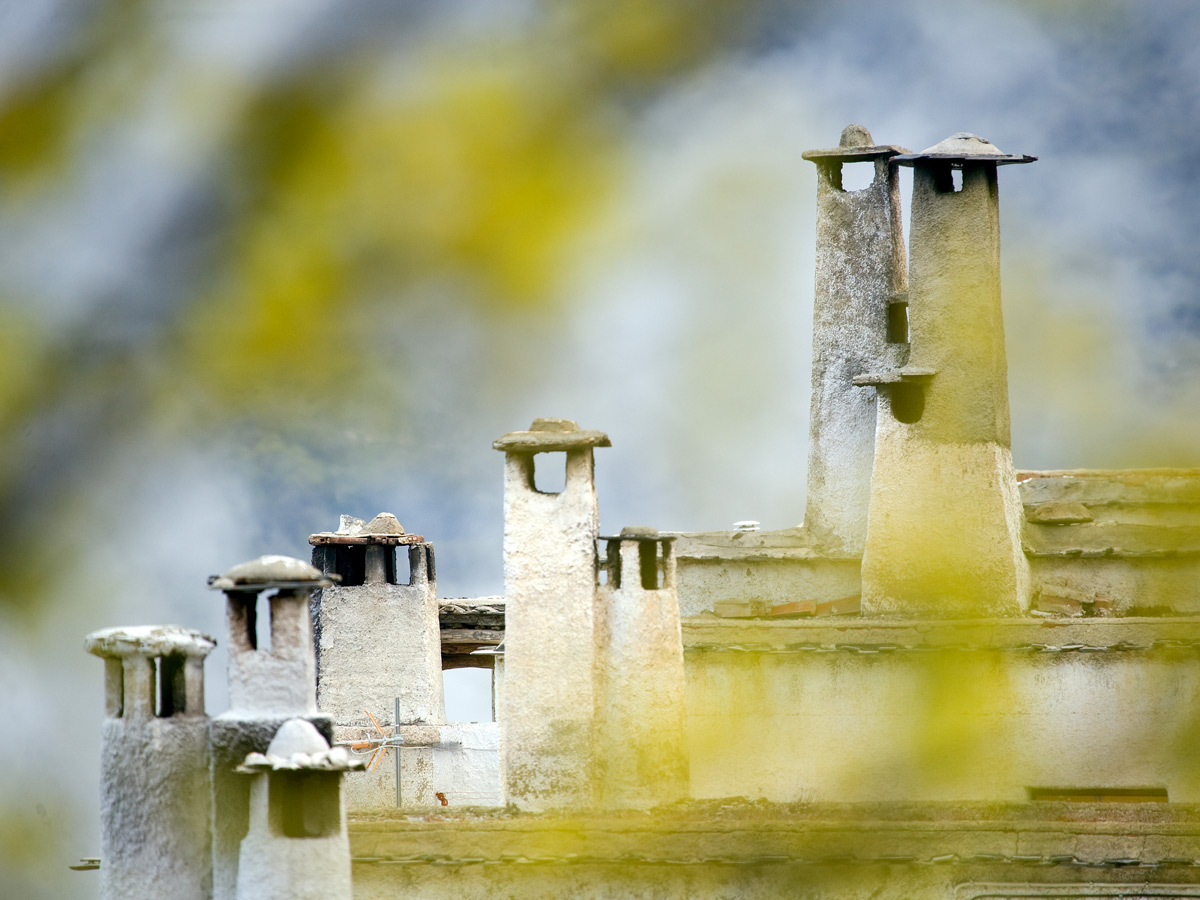 Alpujarras chimineas walking tour Spain