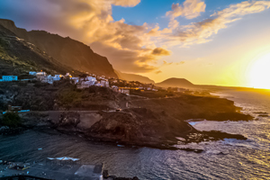 Tenerife South to North Walking Tour