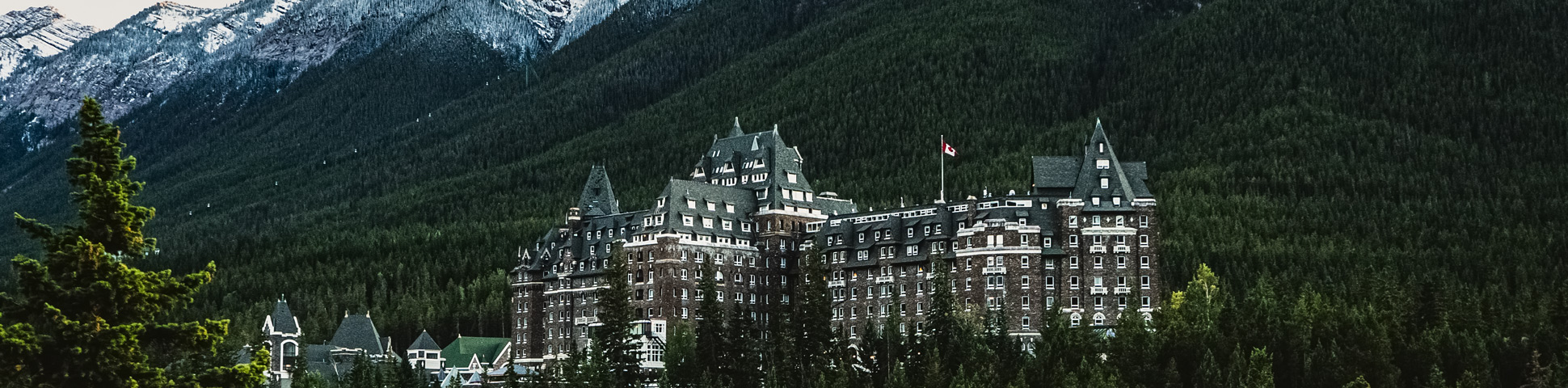 Cycle the Golden Triangle and Icefields Parkway