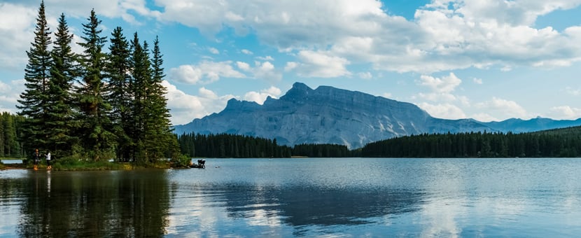 Cycle the Golden Triangle and Icefields Parkway