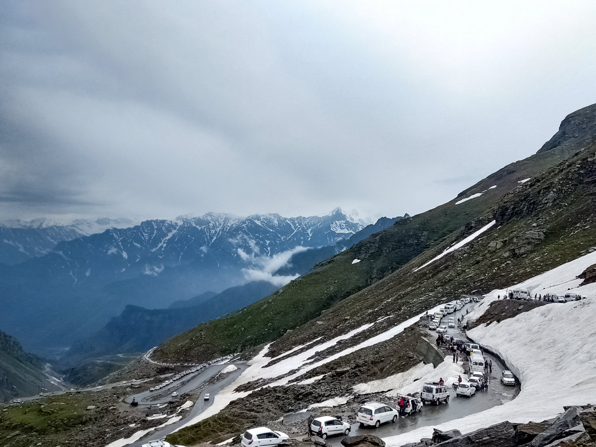 Rohtang Pass India cycling tour Himilayan mountains