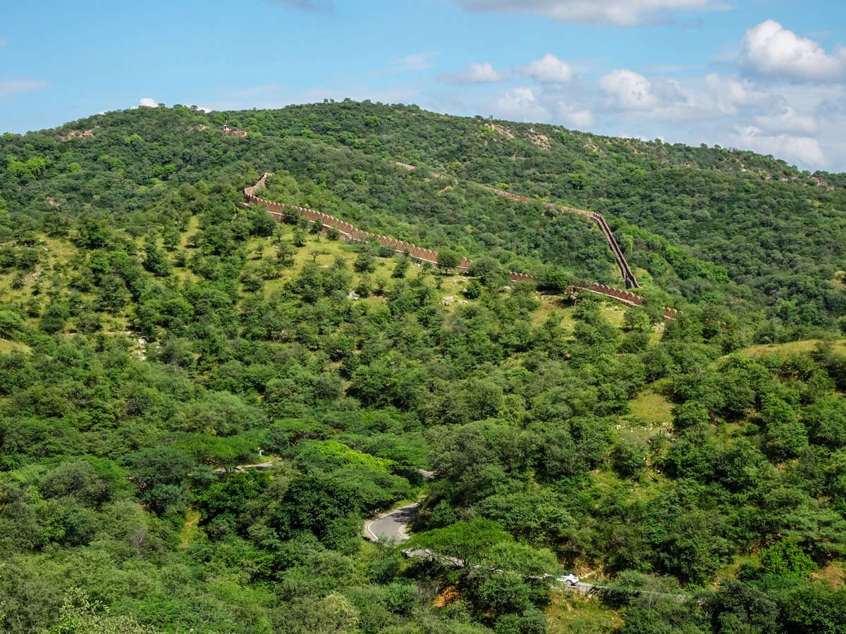 Aravalli hills mountain range cycling tour Rajasthan biking India