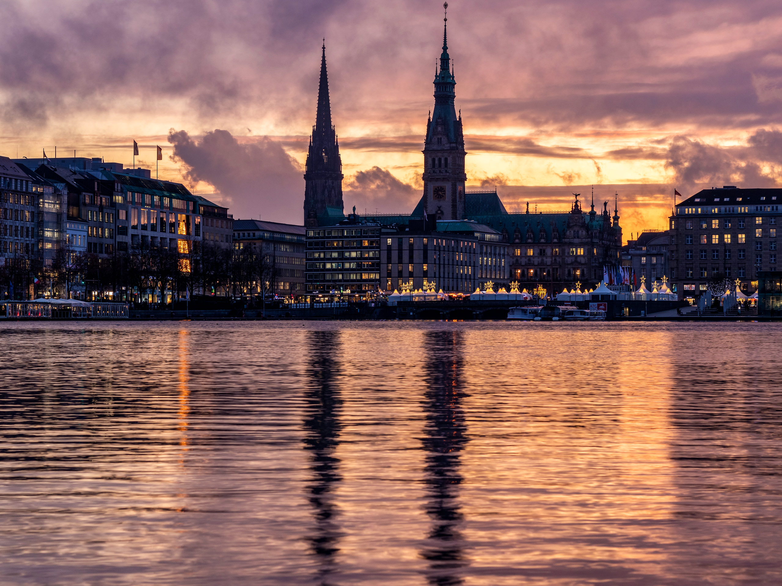 Sunset and night city lights of beautiful port city of Hamburg