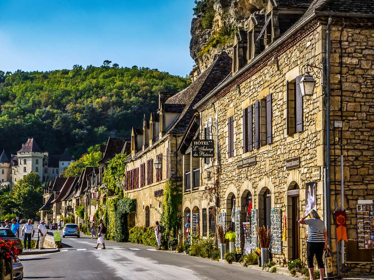 Perigord village town exploring France gourmet walking tour