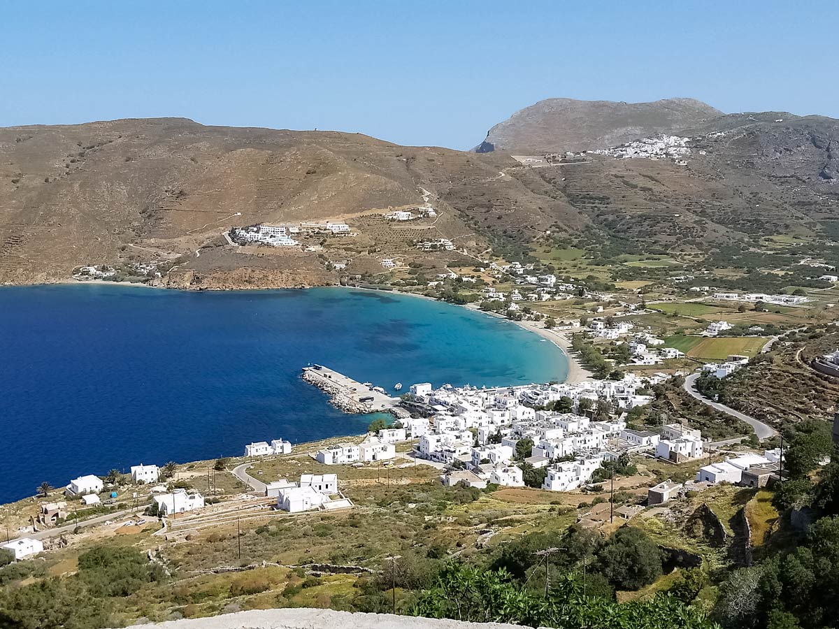 Turqoise aqua blue mediterranean sea hiking walking Amorgos Greece